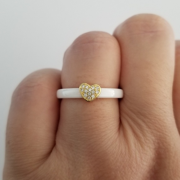 White Ceramic Heart Pave Solitaire - Picture 8 of 8